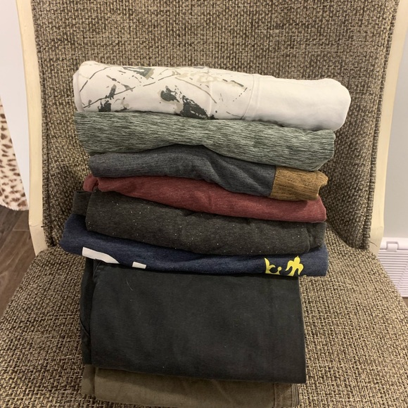 Bundle of Boy clothes - Picture 1 of 2